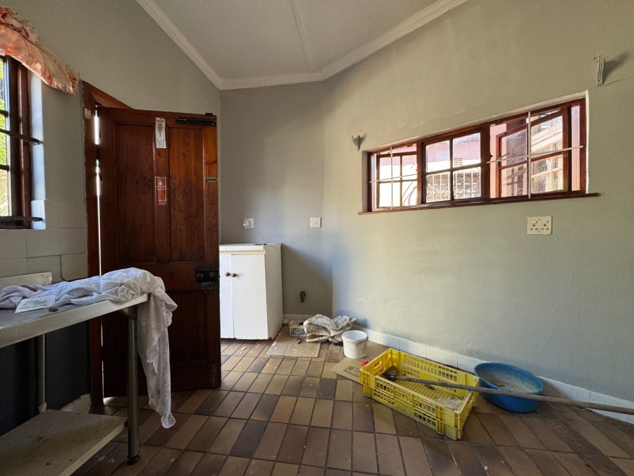 To Let 2 Bedroom Property for Rent in Observatory Western Cape